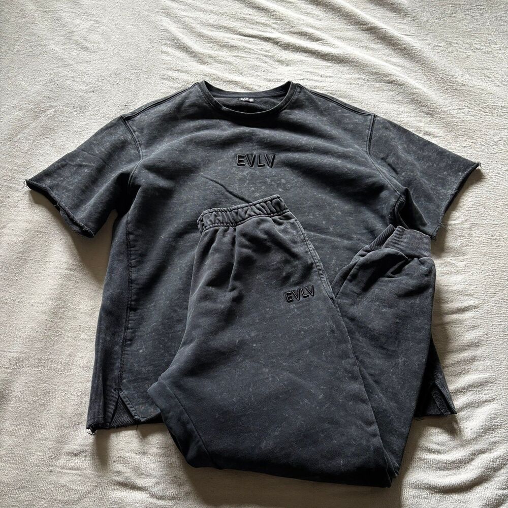 EVLV Gear Gray Acid Wash Sweatshirt and Sweatpants Set